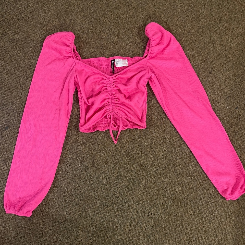 Ruched long sleeve crop top